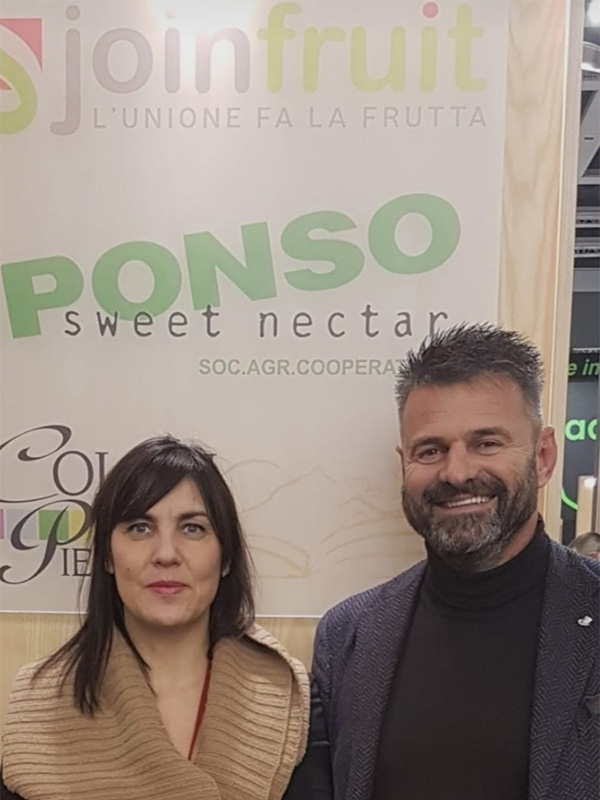 Stefania Mana, referente commerciale del gruppo Joinfruit e Michele Ponso di Ponso Frutta